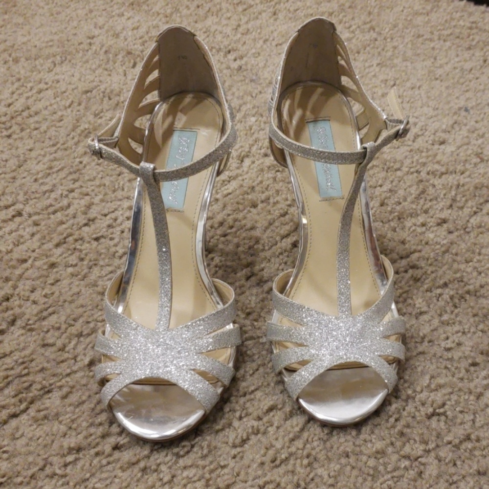 Betsey johnson t strap silver glitter heels